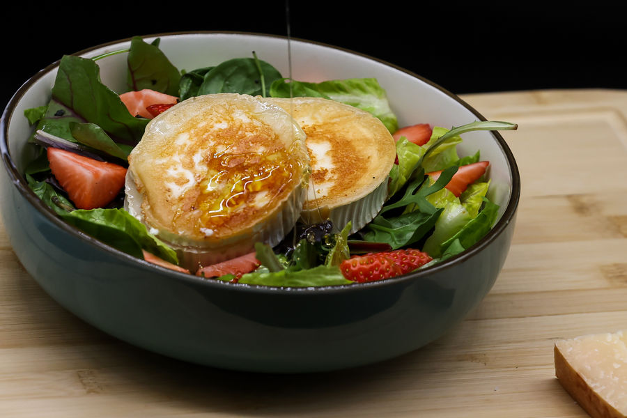 Cézár saláta csirkével